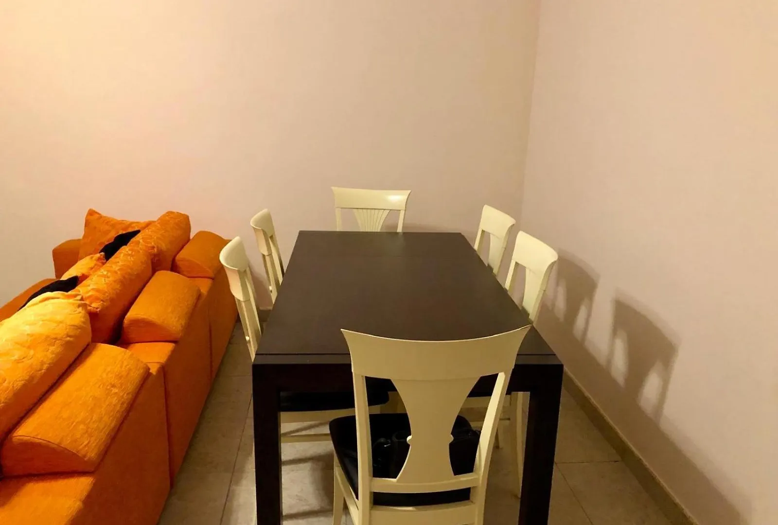 Apartament Velipojë 아파트