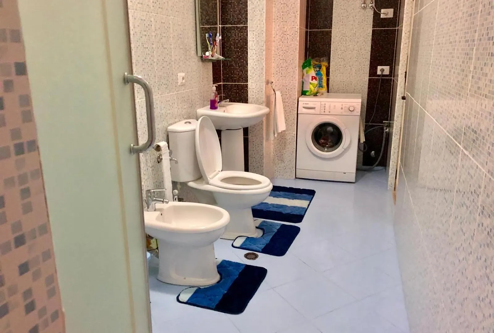 Apartament Velipojë